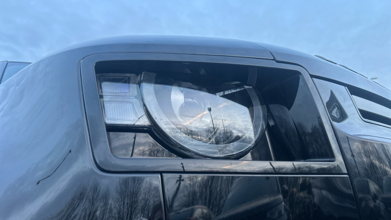 Land Rover Defender 3.0 D250 X-Dynamic HSE 110 5dr Auto Diesel Estate